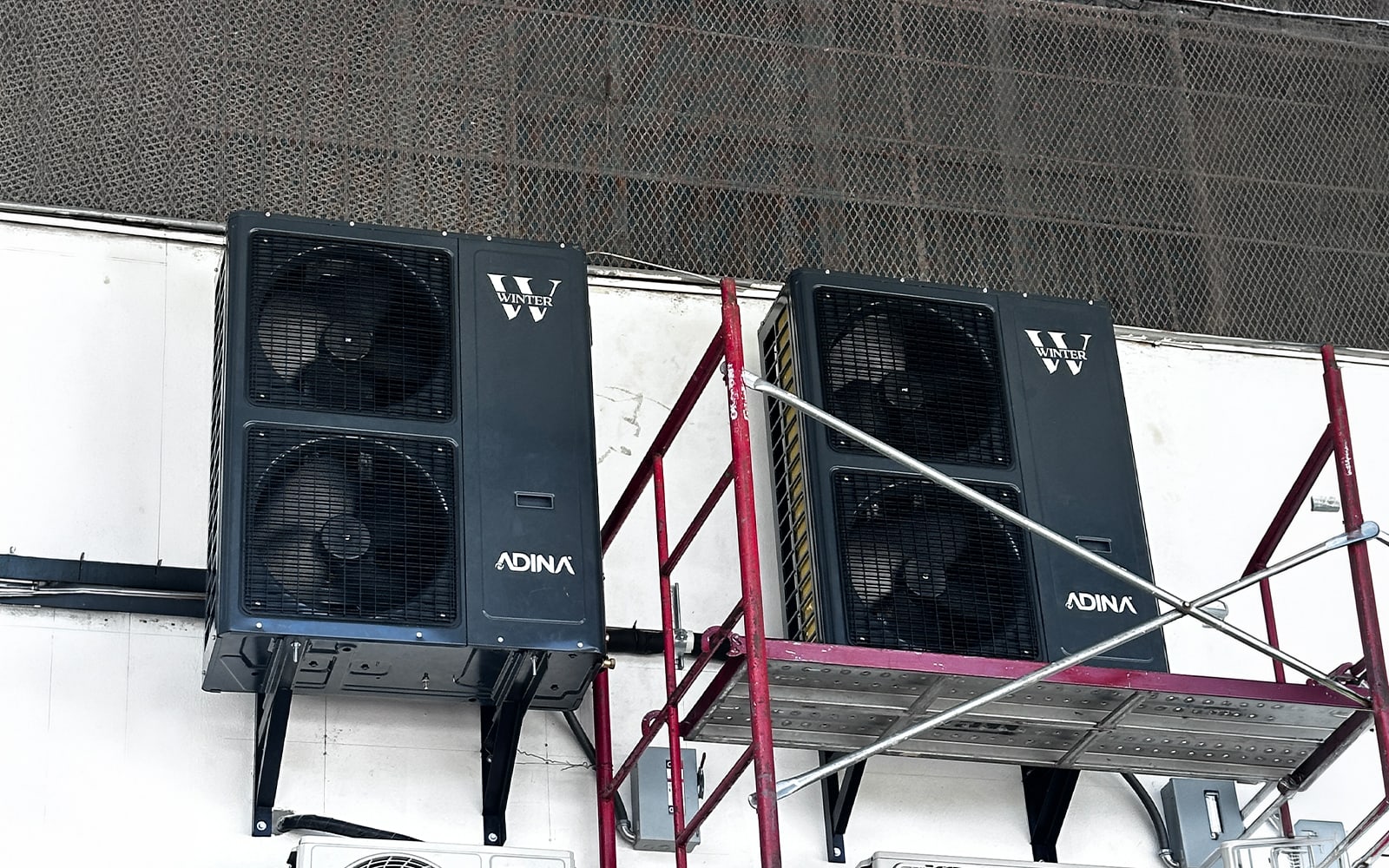 Vista 2 — Super Único — cuarto frío: instalación de refrigeración ADINA.